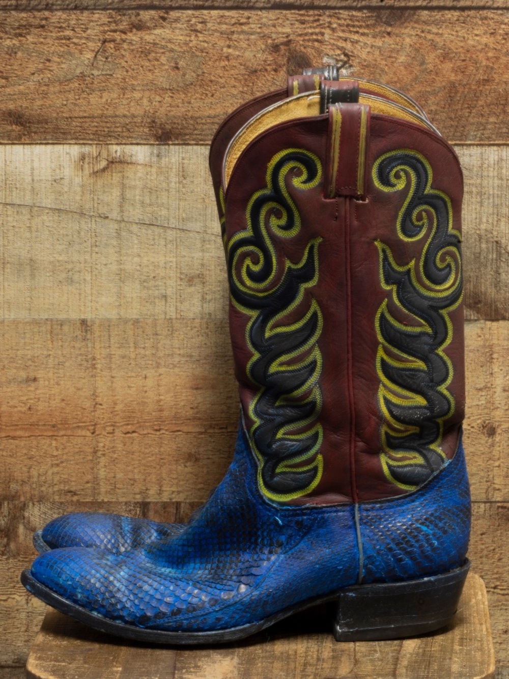 Hand Painted Custom Tony Lama snakeskin boots.  11